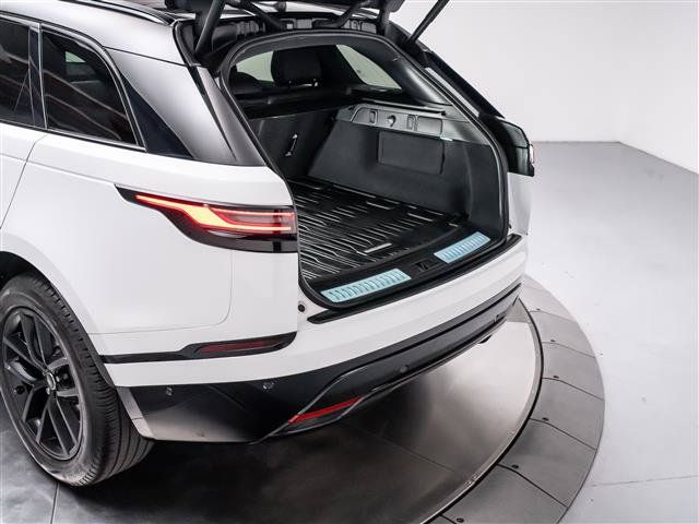 Used 2025 Land Rover Range Rover Velar Dynamic SE AWD/4WD image 33