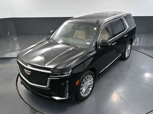 Used 2022 Cadillac Escalade Premium Luxury w/ Touring Package image 71