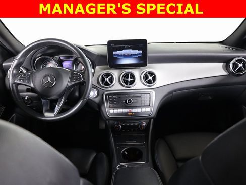 Used 2019 Mercedes-Benz GLA 250 4MATIC image 37
