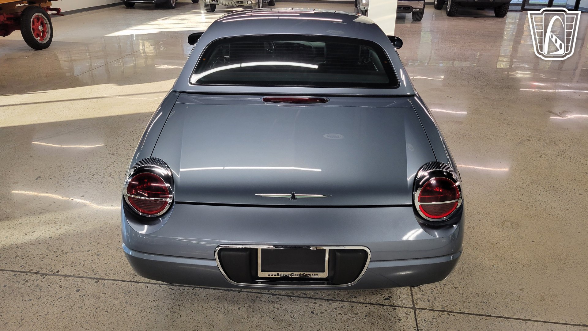 Used 2005 Ford Thunderbird RWD image 30