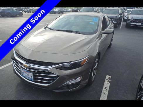 Used 2020 Chevrolet Malibu LT FWD image 1
