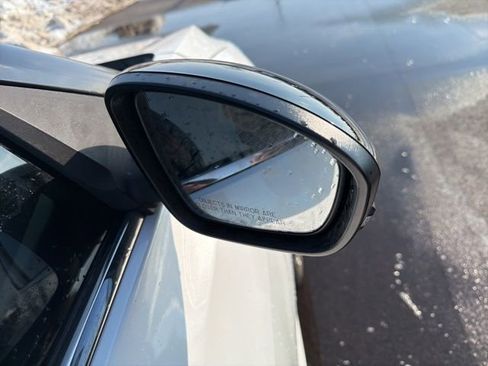 Used 2023 Nissan Sentra SR w/ Midnight Edition Package image 7