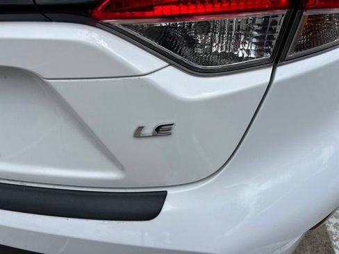 Used 2024 Toyota Corolla LE FWD image 4