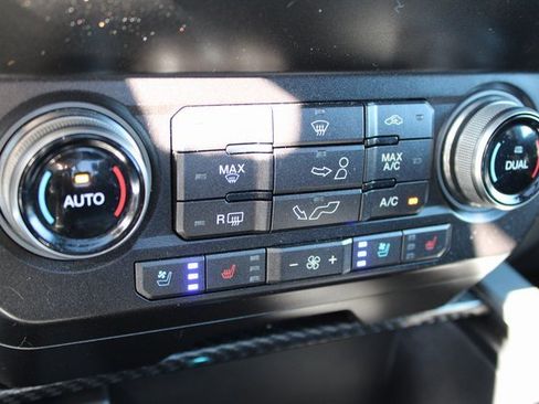 Used 2019 Ford F150 Raptor w/ Equipment Group 802A Luxury image 23