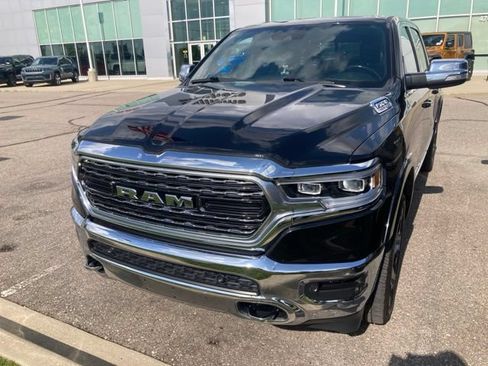 Used 2022 RAM 1500 Limited AWD/4WD image 1