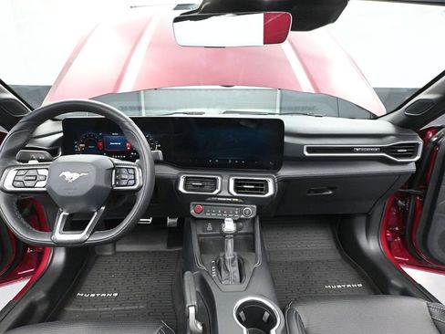 Used 2025 Ford Mustang GT Premium w/ GT Performance Package image 28