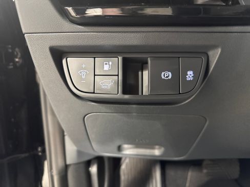 Certified 2024 Kia EV6 Wind w/ Wind Technology Package AWD/4WD image 17
