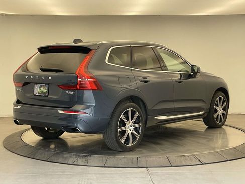 Used 2019 Volvo XC60 T5 Inscription w/ Protection Package AWD/4WD image 5