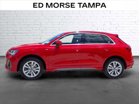 Used 2025 Audi Q3 2.0T Premium AWD/4WD image 2