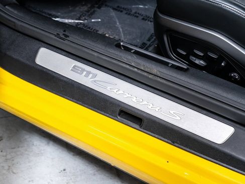 Used 2021 Porsche 911 Carrera S image 29