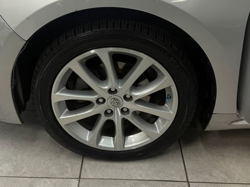 Used 2013 Toyota Avalon XLE Touring image 39