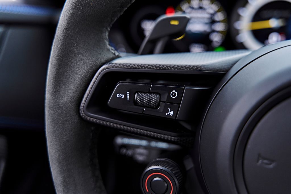 Used 2024 Porsche 911 GT3 RS RWD image 50