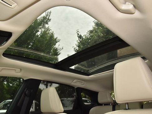 Used 2023 Lexus RX 350 FWD w/ Cold Area Package image 31