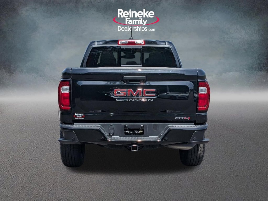 Used 2025 GMC Canyon AT4 w/ Technology Plus Package AWD/4WD image 7