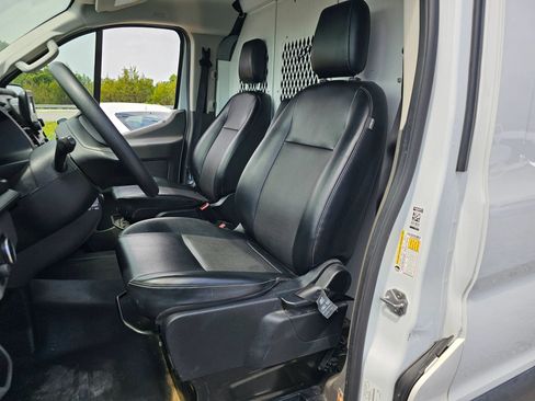 Used 2020 Ford Transit 150 Low Roof RWD image 4