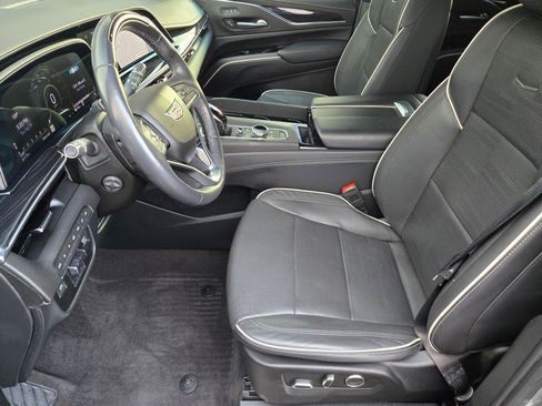 Used 2023 Cadillac Escalade Sport w/ LPO, ONYX Package AWD/4WD image 11