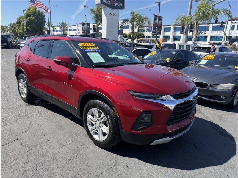 Used 2019 Chevrolet Blazer LT w/ Sound & Technology Package FWD image 8