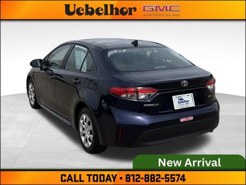 Used 2024 Toyota Corolla LE FWD image 9