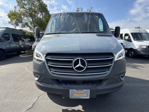New 2024 Mercedes-Benz Sprinter 3500 image 2