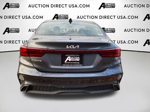 Used 2024 Kia Forte LXS FWD image 23