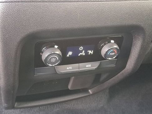 Used 2026 Chevrolet Traverse Z71 AWD/4WD image 20