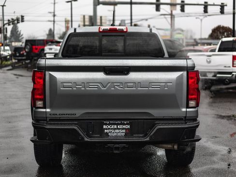 Used 2023 Chevrolet Colorado Trail Boss w/ Advanced Trailering Package image 11