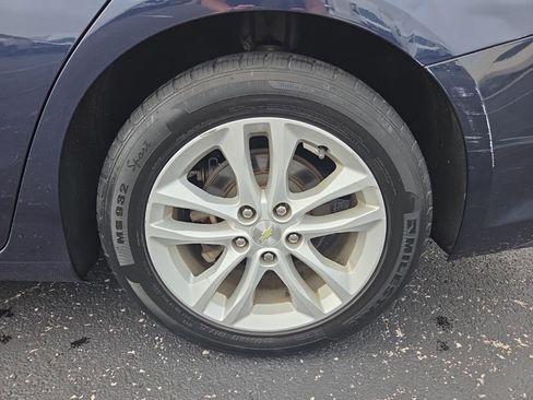 Used 2016 Chevrolet Malibu LT FWD image 18