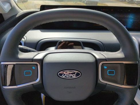 New 2025 Ford Expedition Max Active image 30