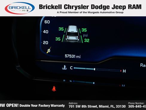 Used 2023 Chevrolet Suburban RST RWD image 39