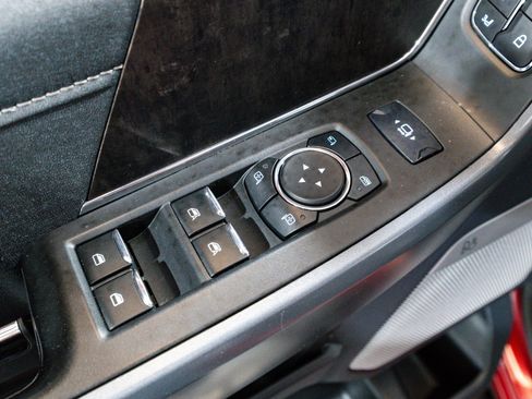 Used 2023 Ford F250 Lariat w/ Lariat Ultimate Package image 16