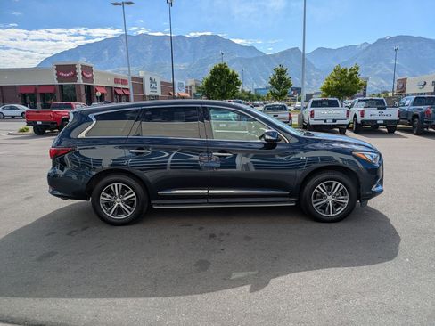 Used 2020 INFINITI QX60 Pure AWD/4WD image 2