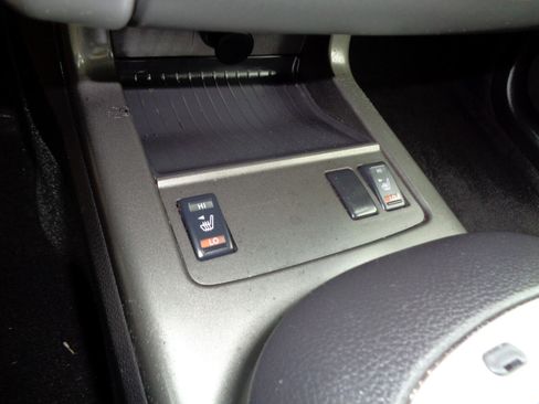 Used 2012 Nissan Murano SL w/ Navigation Pkg image 22