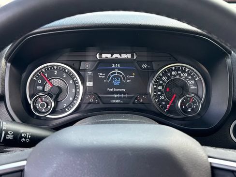 Used 2025 RAM 1500 Big Horn AWD/4WD image 25