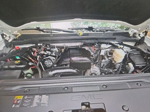 Used 2018 GMC Sierra 2500 4x4 Regular Cab image 10
