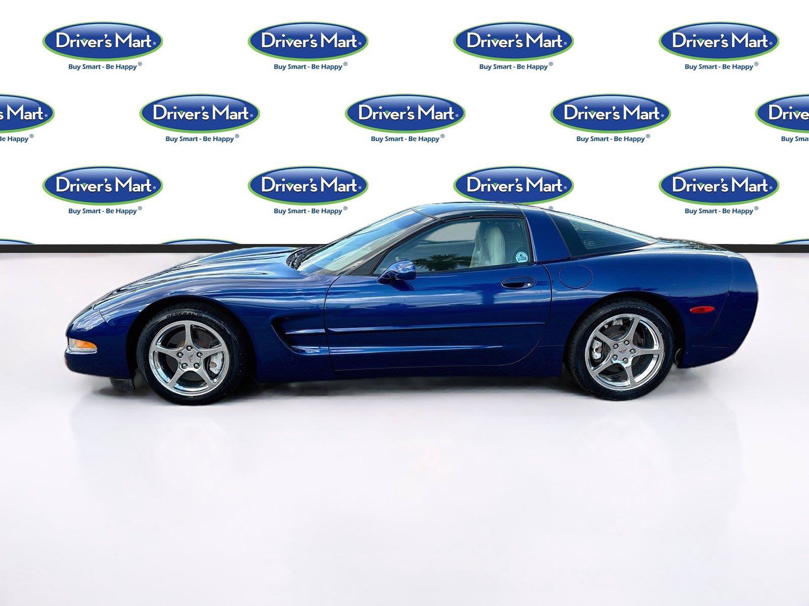 Used 2004 Chevrolet Corvette Coupe w/ Preferred Equipment Group RWD image 4