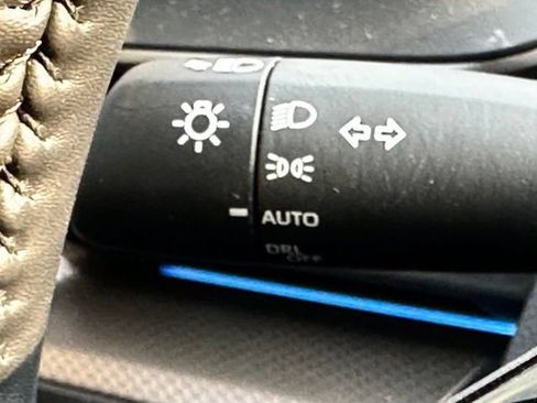Used 2024 Toyota Prius Limited w/ Limited Premium Package AWD/4WD image 17