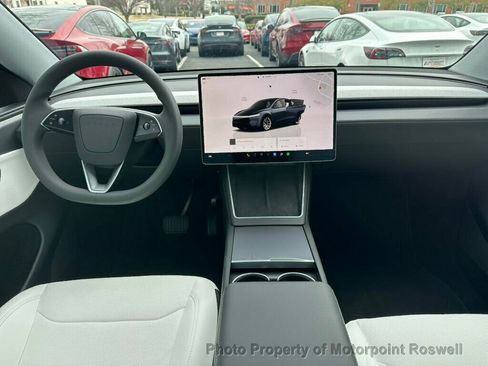 Used 2026 Tesla Model Y Long Range image 16