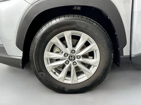 Certified 2022 Toyota Corolla Cross LE FWD image 30