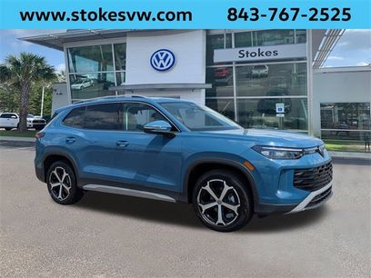 New 2025 Volkswagen Tiguan SE