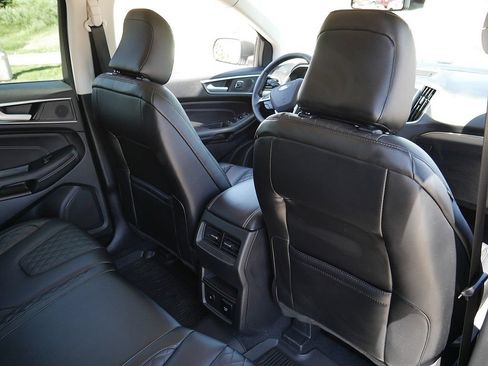 Used 2024 Ford Edge Titanium AWD/4WD image 55