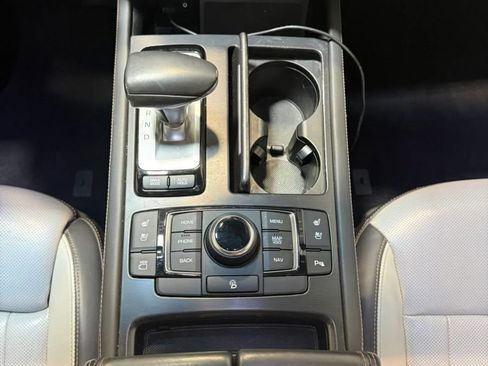 Used 2018 Genesis G80 3.3T Sport RWD image 21