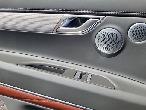 New 2026 Genesis GV80 3.5T Prestige image 12