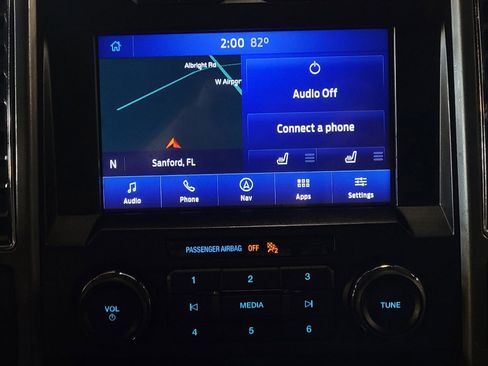 Used 2017 Ford F150 XLT w/ Equipment Group 302A Luxury AWD/4WD image 23