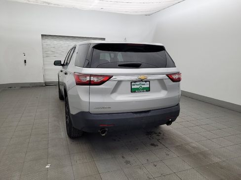 Used 2019 Chevrolet Traverse LS FWD image 6