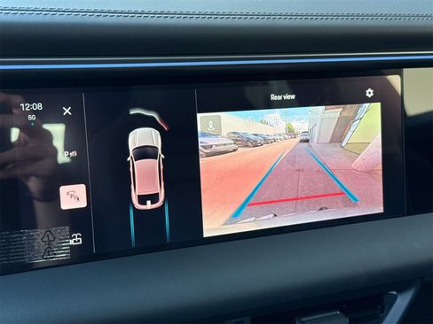 New 2025 Porsche Macan Electric image 21