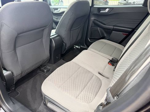 Used 2021 Ford Escape SE FWD image 13