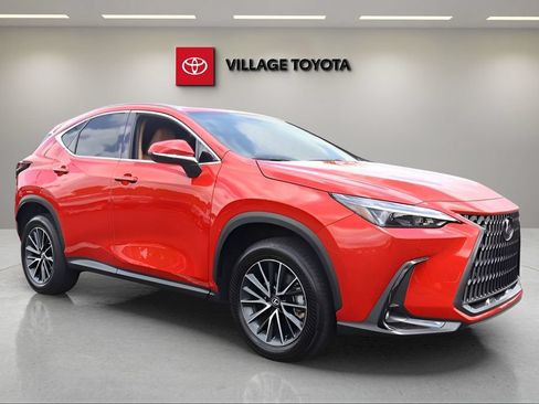 Used 2025 Lexus NX 350h AWD w/ Accessory Package (2T) image 7