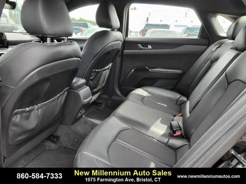 Used 2022 Kia K5 GT-Line image 16