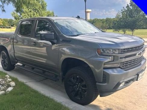Used 2021 Chevrolet Silverado 1500 RST AWD/4WD image 2
