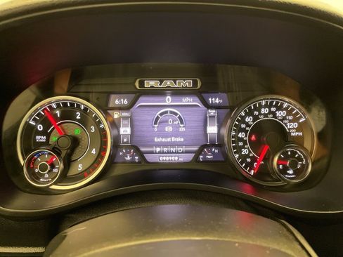 Used 2019 RAM 2500 Big Horn AWD/4WD image 16